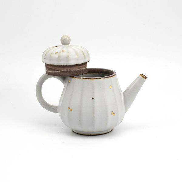 Mountain Pear Gold Fleck White Ruyao Teapot 145ml -  • Teaware House