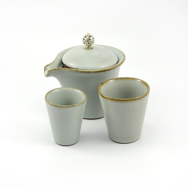 Gongfu Tea Set  - Nesting Cup Easy Gaiwan - Green Ruyao - 130ml -  • Teaware House